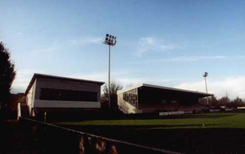 Stade Rue Henri Dunant - Trib&uuml;ne