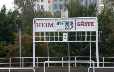 Sportforum Hohensch&ouml;nhausen - Anzeige