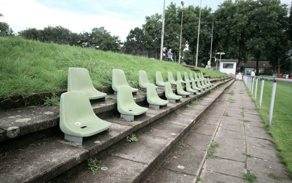 Stadion an der D&uuml;sseldorfer Str.