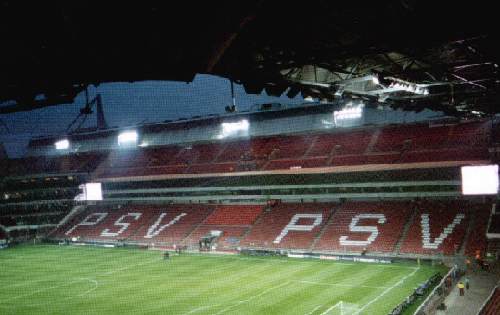 Philips Stadion - L&auml;ngsseite