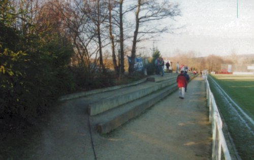 Sportplatz am Weiher - L&auml;ngsseite