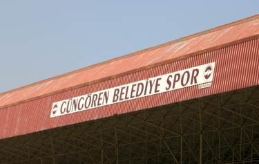 G&uuml;ng&ouml;ren Mimar Yahya Bas - Gegentrib&uuml;ne Detail