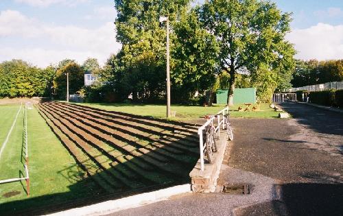 Rudi-Barth-Sportanlage - L&auml;ngsseite