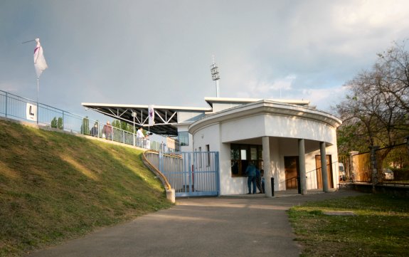 Sz&eacute;kt&oacute;i stadion