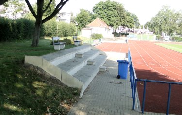 Adam-G&uuml;nderoth-Stadion