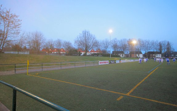 Sportplatz Tulpenstra&szlig;e