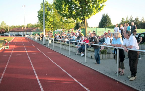 Viktor-H&ouml;tter-Kampfbahn