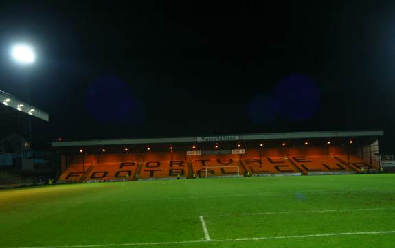 Vale Park - Phones4U Stand (G&auml;stebereich)