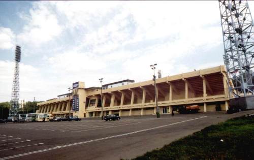 Stadion Torpedo - freistehende Trib�ne von hinten
